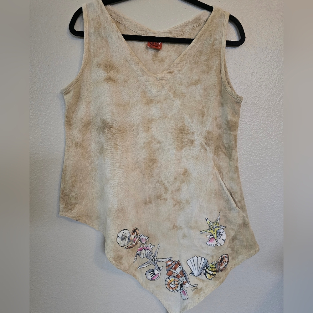 Oh My Gauze! Beige Sleeveless Top with Seashell Design